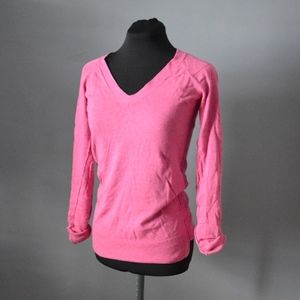 American Eagle Long Sleeved V-Neck Sweater